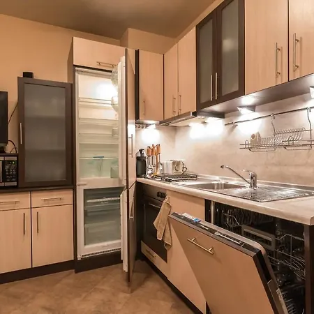 Charming, Fully-furnished, 2-bedroom By Flat Mаnager דירה *